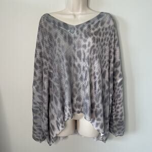 POL Top Womens Large Animal Print Lightweight Knit Pullover Boho V-Neck Beach